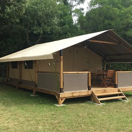 Les Chenes Verts Camping 3*