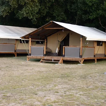 Les Chenes Verts Camping Meschers-sur-Gironde