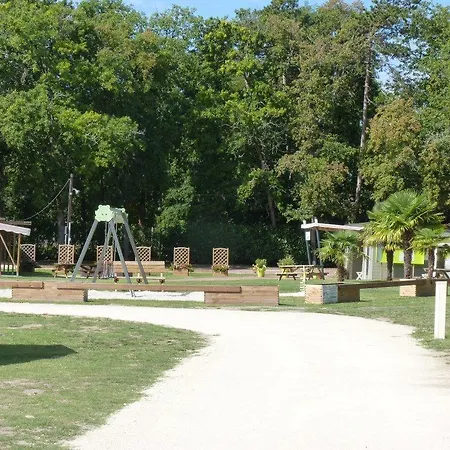 Camping Les Chenes Verts Meschers-sur-Gironde